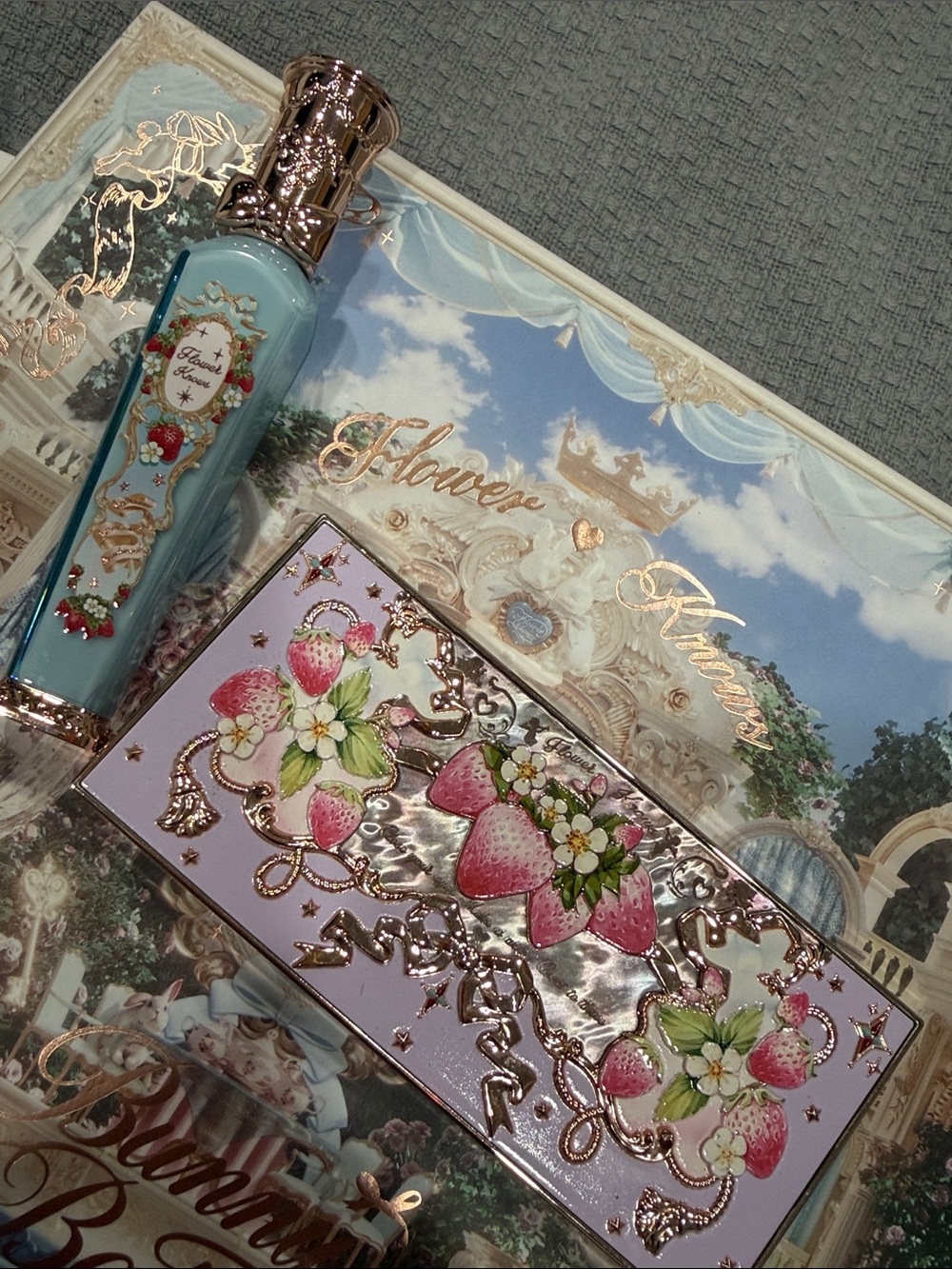 Flower Knows Strawberry Rococo Bundle - Picture 2 of 5